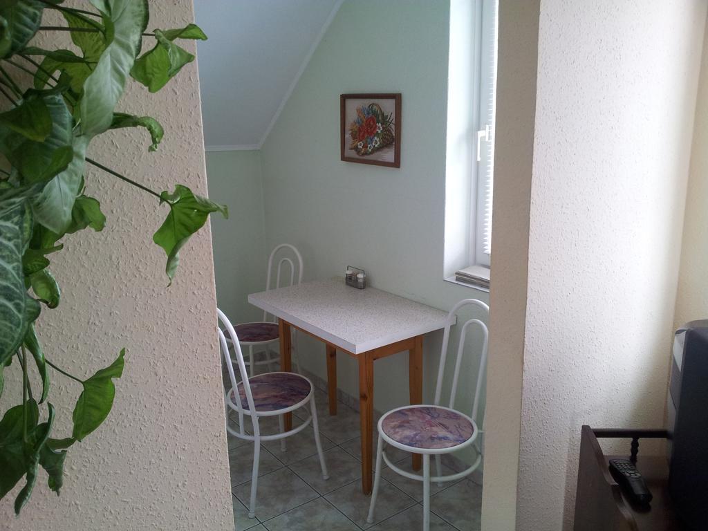 Friends Villa Apartments Heviz Exterior foto