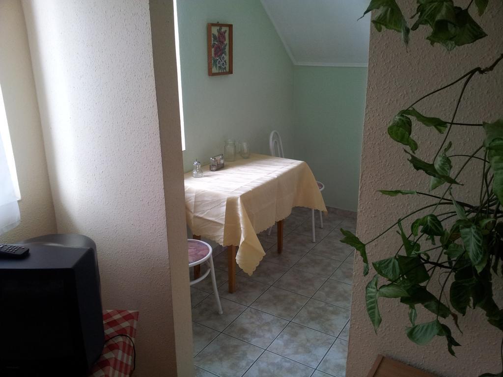 Friends Villa Apartments Heviz Exterior foto