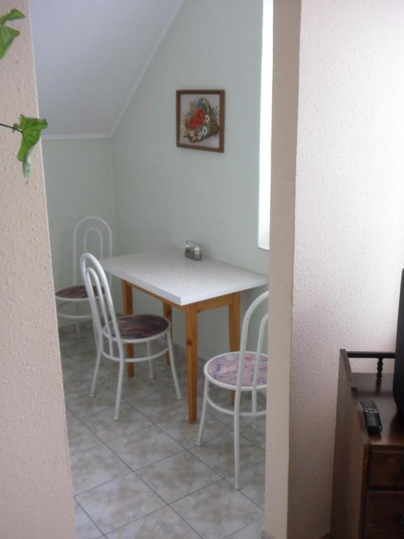 Friends Villa Apartments Heviz Exterior foto