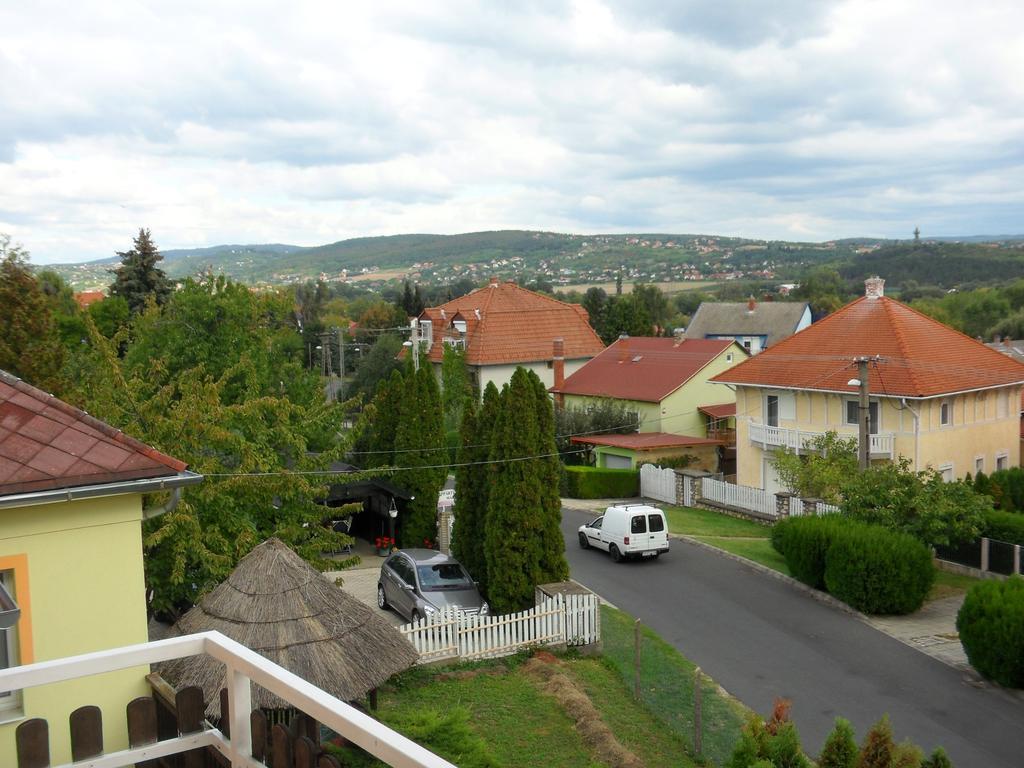 Friends Villa Apartments Heviz Exterior foto