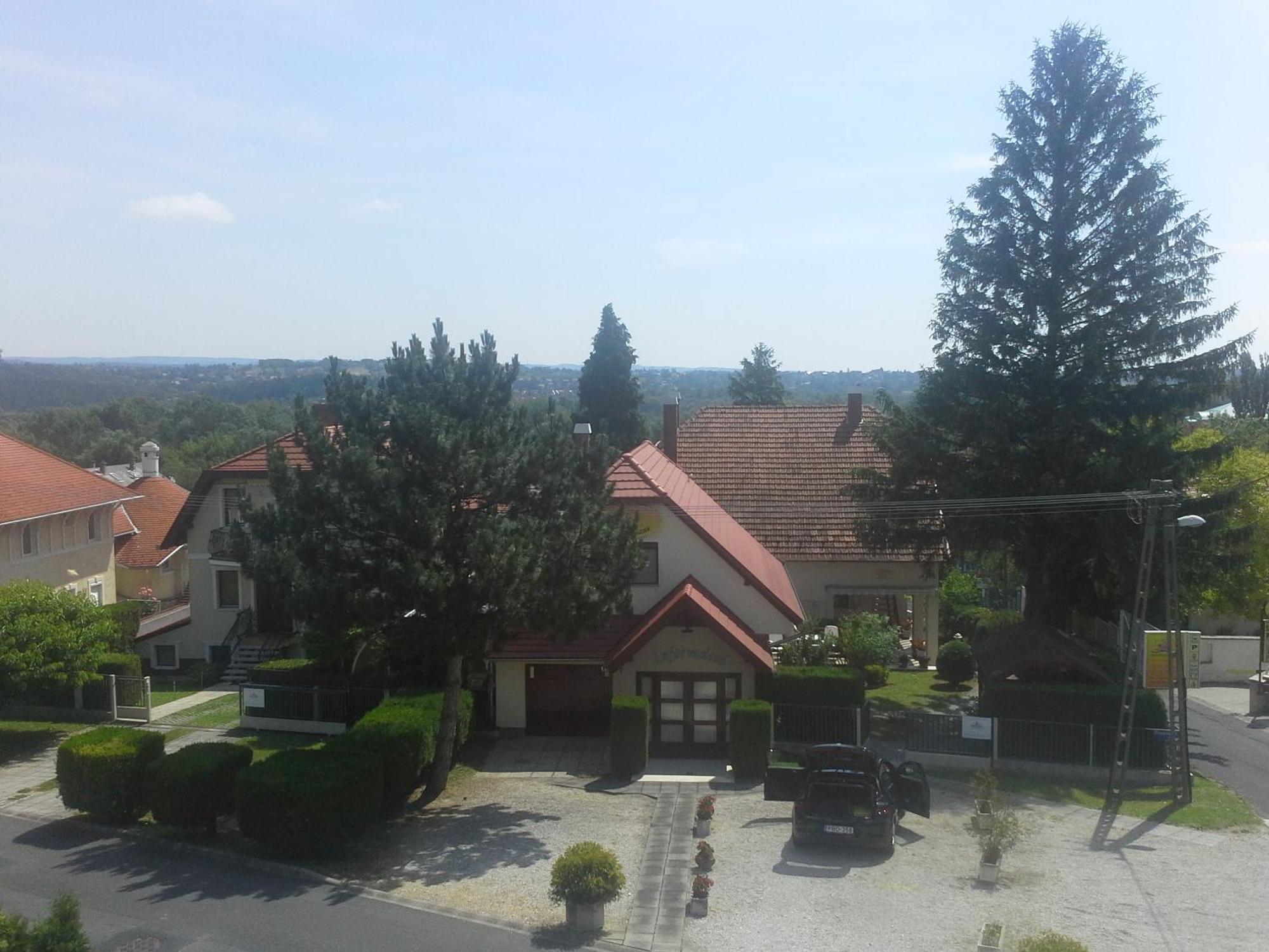 Friends Villa Apartments Heviz Exterior foto