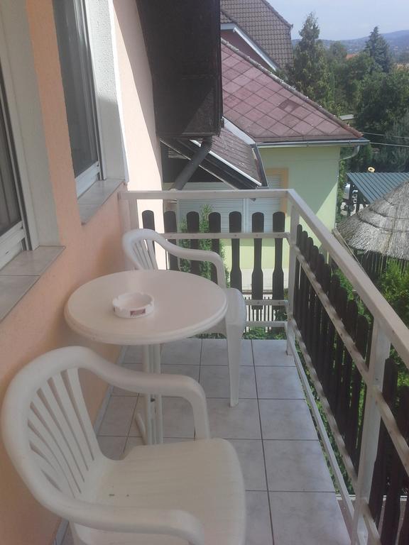 Friends Villa Apartments Heviz Exterior foto