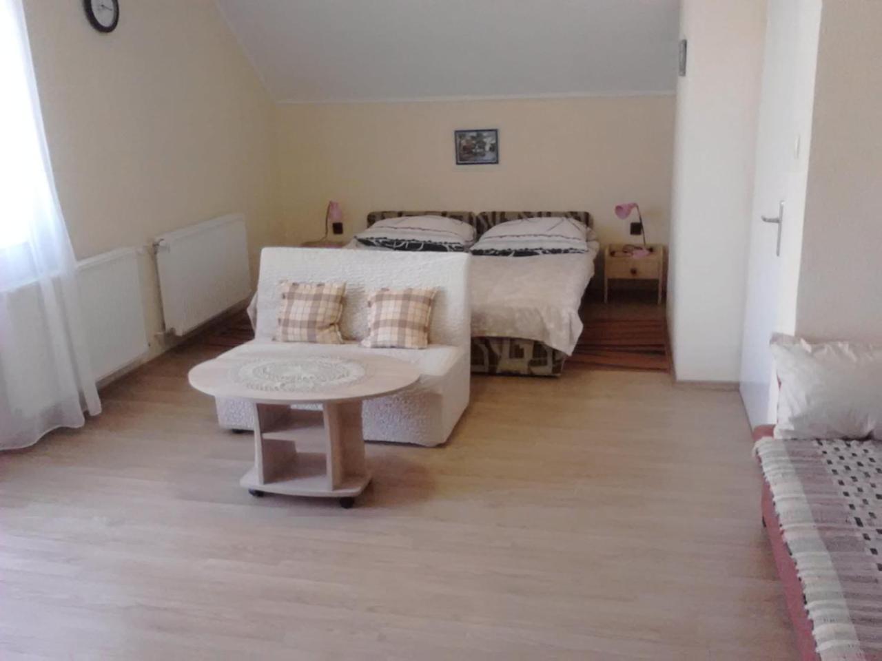 Friends Villa Apartments Heviz Exterior foto
